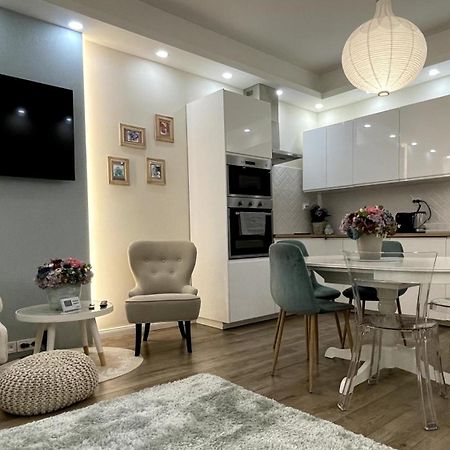Buda Garden Apartment บูดาเปสต์ ภายนอก รูปภาพ